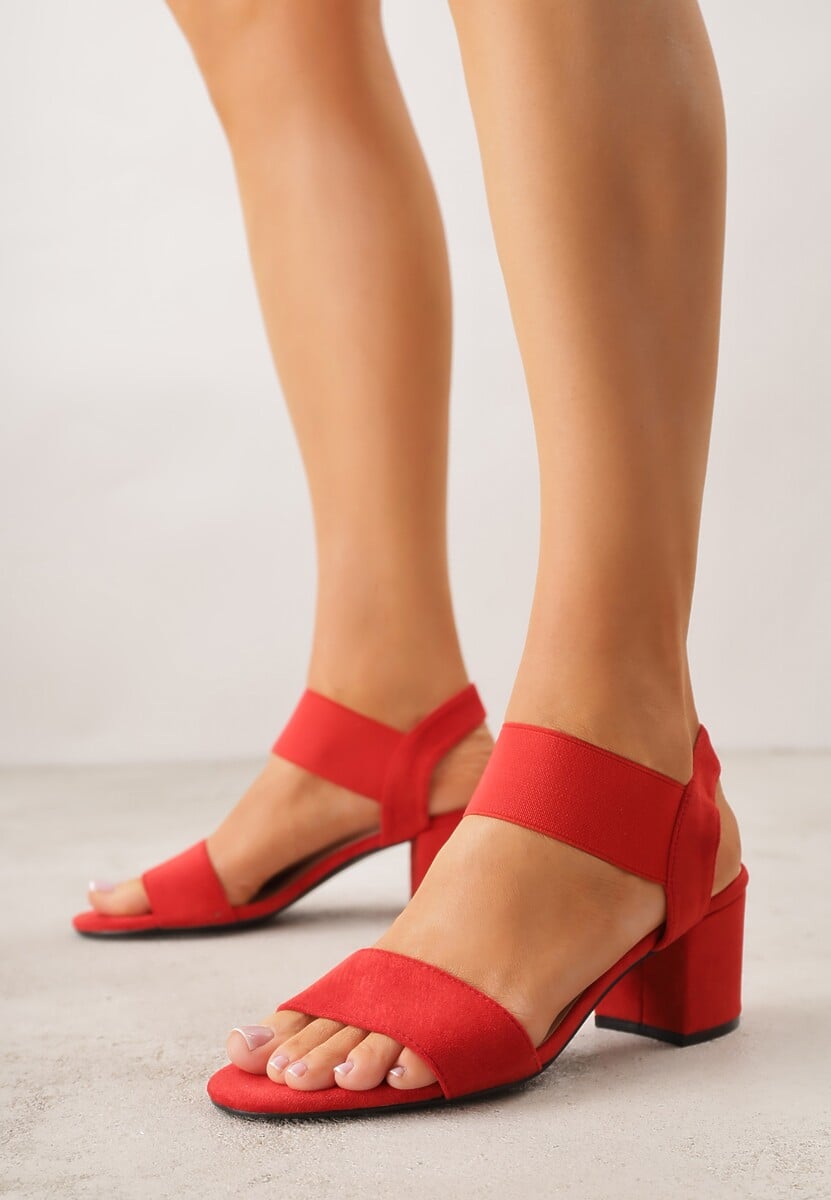 Czerwone Sandały na Kwadratowym Słupku z Imitacji Zamszu Claudie 2