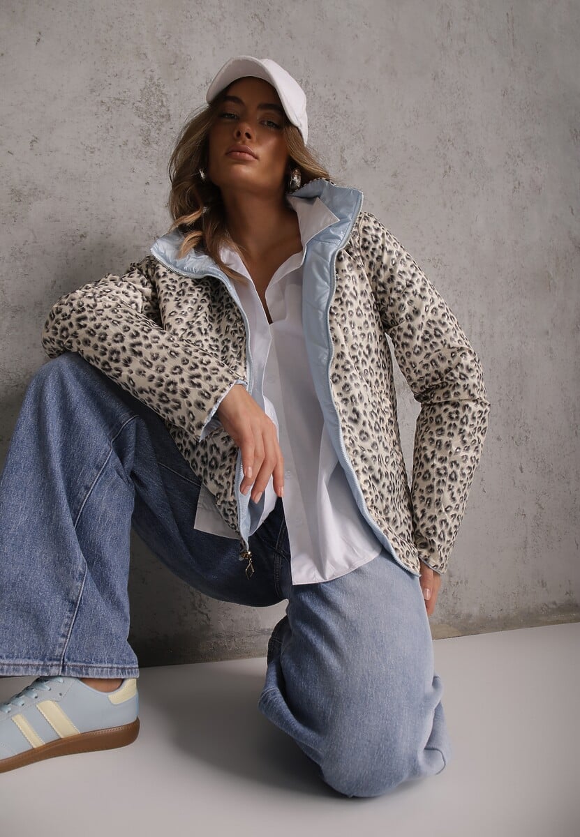 Jasnoniebieska Pikowana Kurtka Dwustronna z Motywem Panterki i Naszywką Damike 1