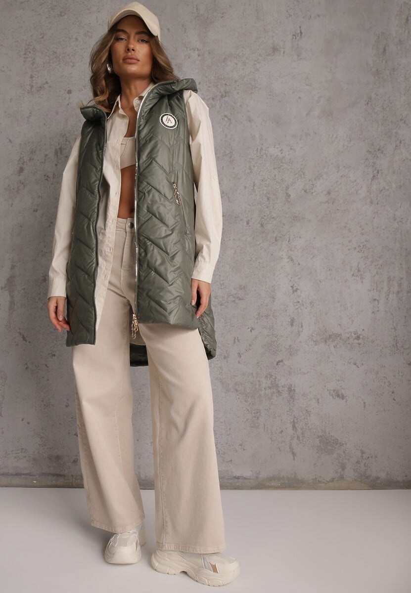 Zielona Długa Pikowana Kamizelka z Kapturem i Ozdobną Naszywką Mentape 2