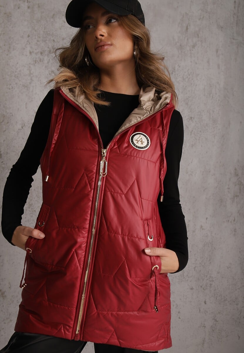 Czerwona Długa Kamizelka Pikowana z Nieodpinanym Kapturem Ozdobiona Naszywką Kasseda 2
