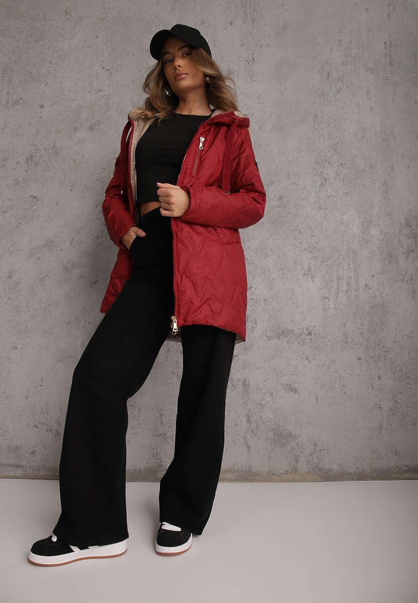Czerwona Długa Kurtka Parka Pikowana z Kapturem Ozdobiona Aplikacją Rossea 2