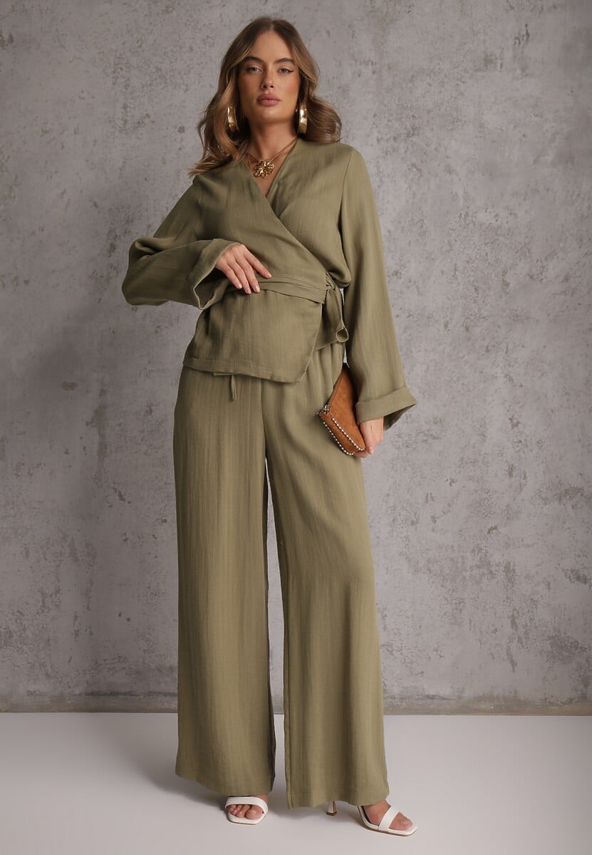 Zielona Wiskozowa Bluzka z Kopertowym Dekoltem i Wiązaniem z Boku Velarila 2