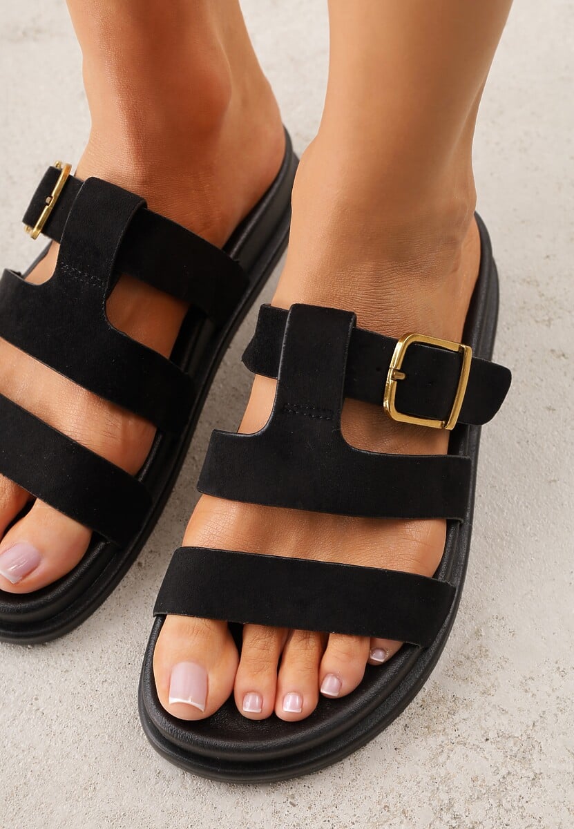 Czarne Klapki Ozdobione Geometrycznymi Paskami i Metaliczną Klamrą Hossei 3