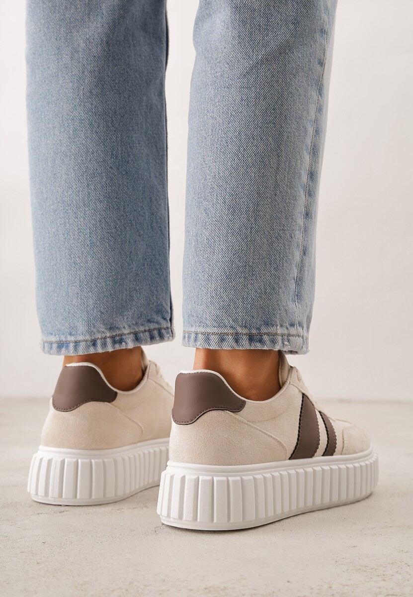 Beżowe Sneakersy na Tłoczonej Platformie Ozdobione Dwoma Paskami Hesaia 3