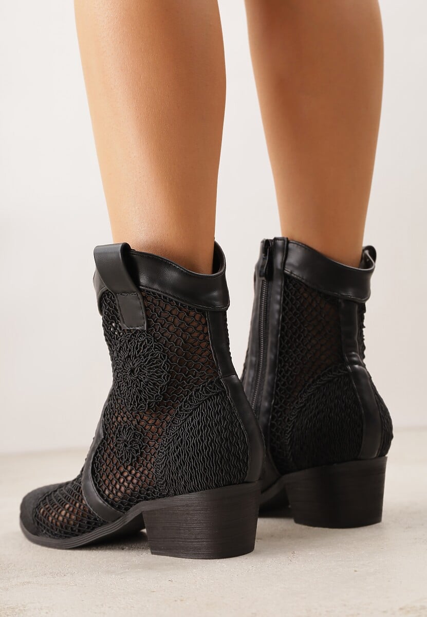 Czarne Botki Kowbojki na Stożku z Ażurową Cholewką z Haftem Isarna 3