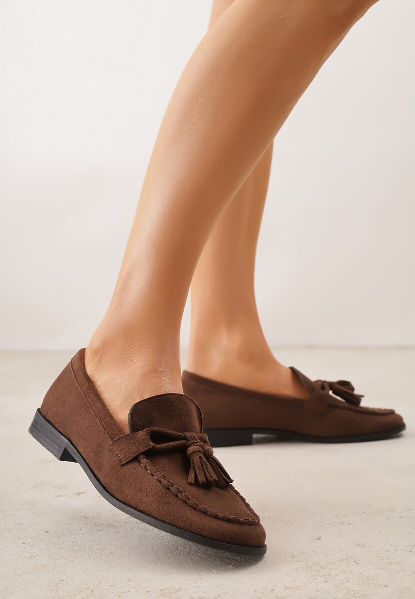 Brązowe Mokasyny z Imitacji Zamszu z Aplikacją w Kształcie Kokardy z Frędzlami Edea 2