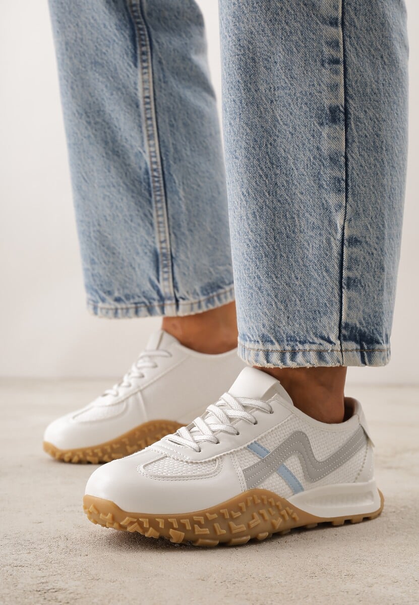 Białe Sneakersy z Futurystyczną Tłoczoną Podeszwą i Geometrycznym Wzorem Emalorine 2