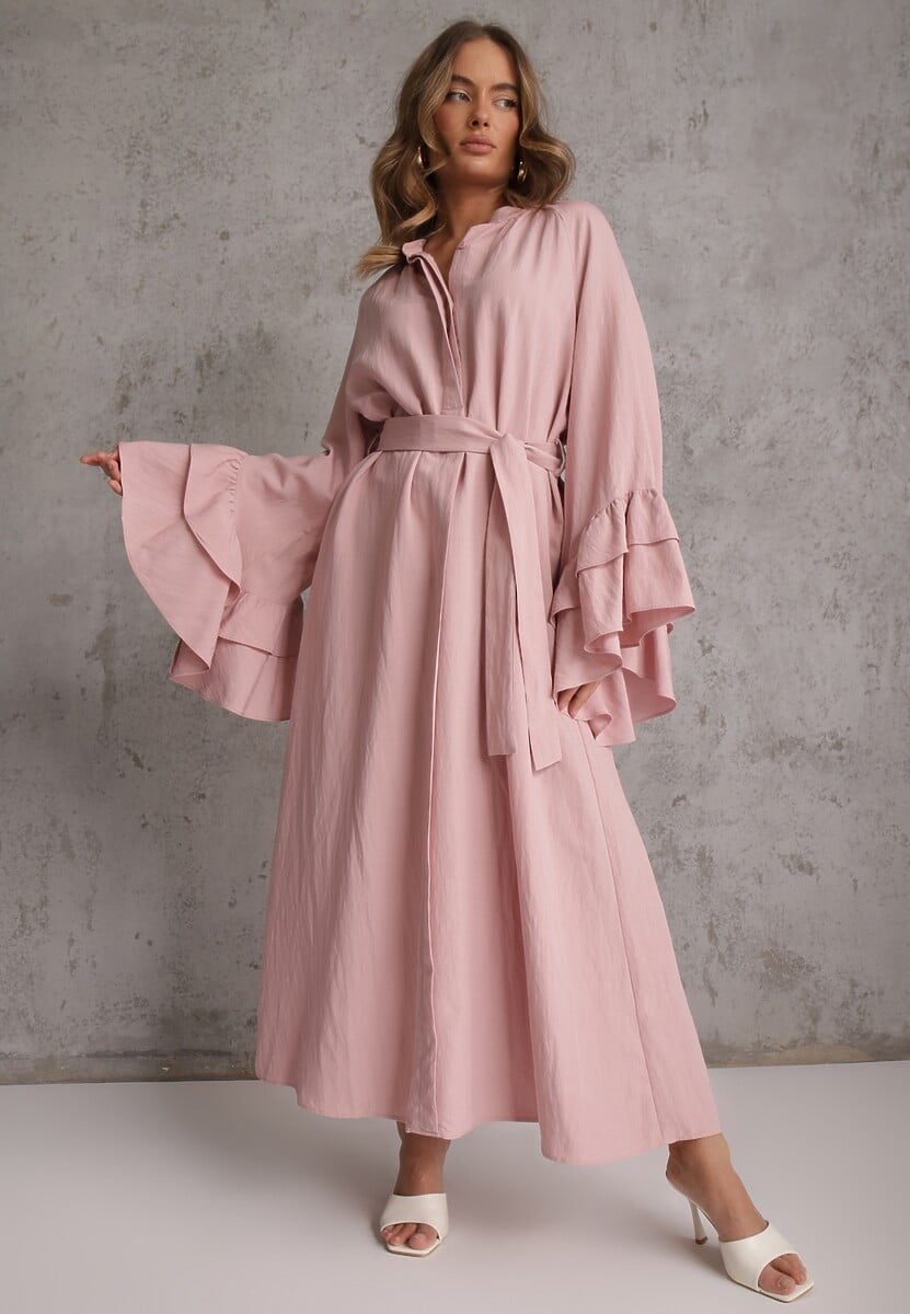 Różowa Koszulowa Sukienka z Wiskozy Ozdobiona Paskiem i Falbanami Tinethra 1