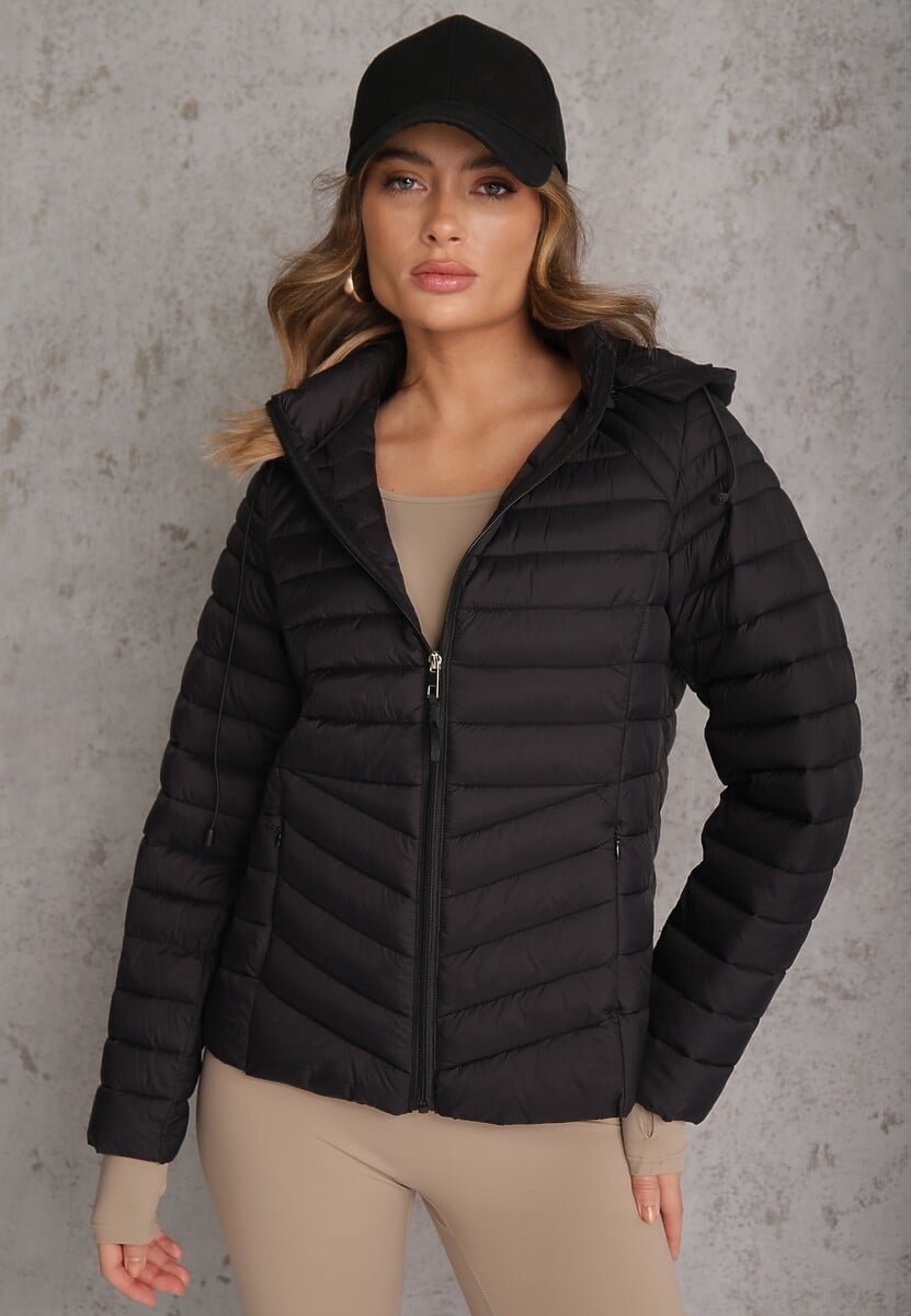 Czarna Przejściowa Kurtka Pikowana z Kapturem z Możliwością Odpięcia Pretiga 2