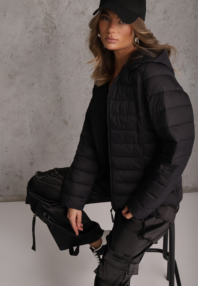 Czarna Pikowana Kurtka Przejściowa z Kapturem Pretirra 1
