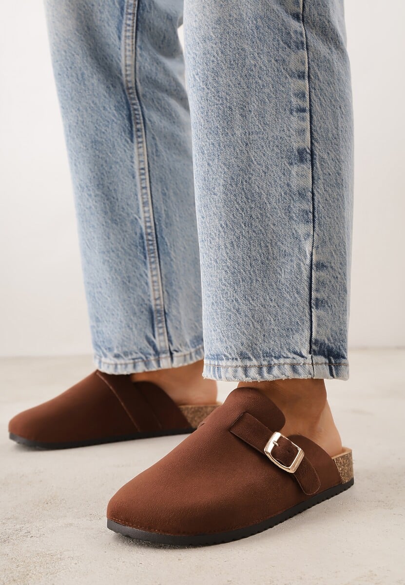 Ciemnobrązowe Klapki Ozdobione Klamrą na Pasku Zelevelis 2