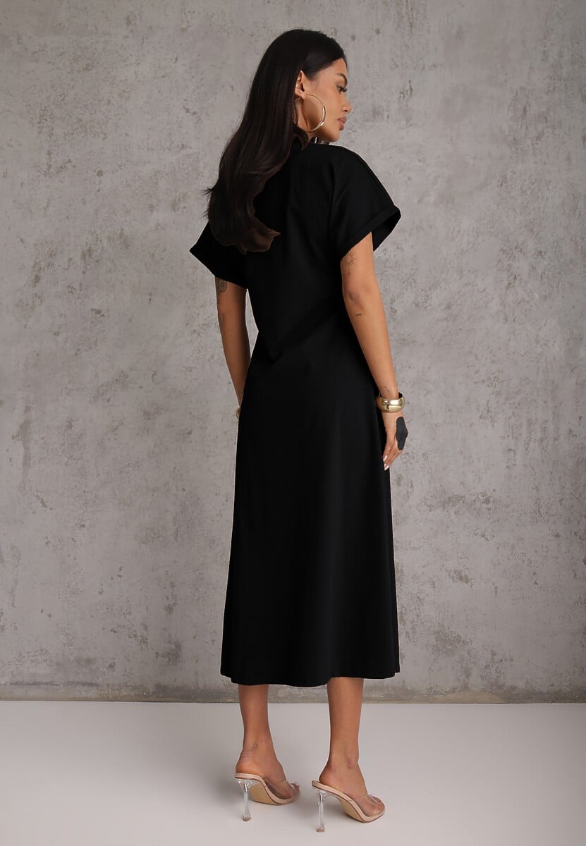 Czarna Rozkloszowana Sukienka Zdobiona Drapowaniem w Talii i Rozcięciem Uziola 3