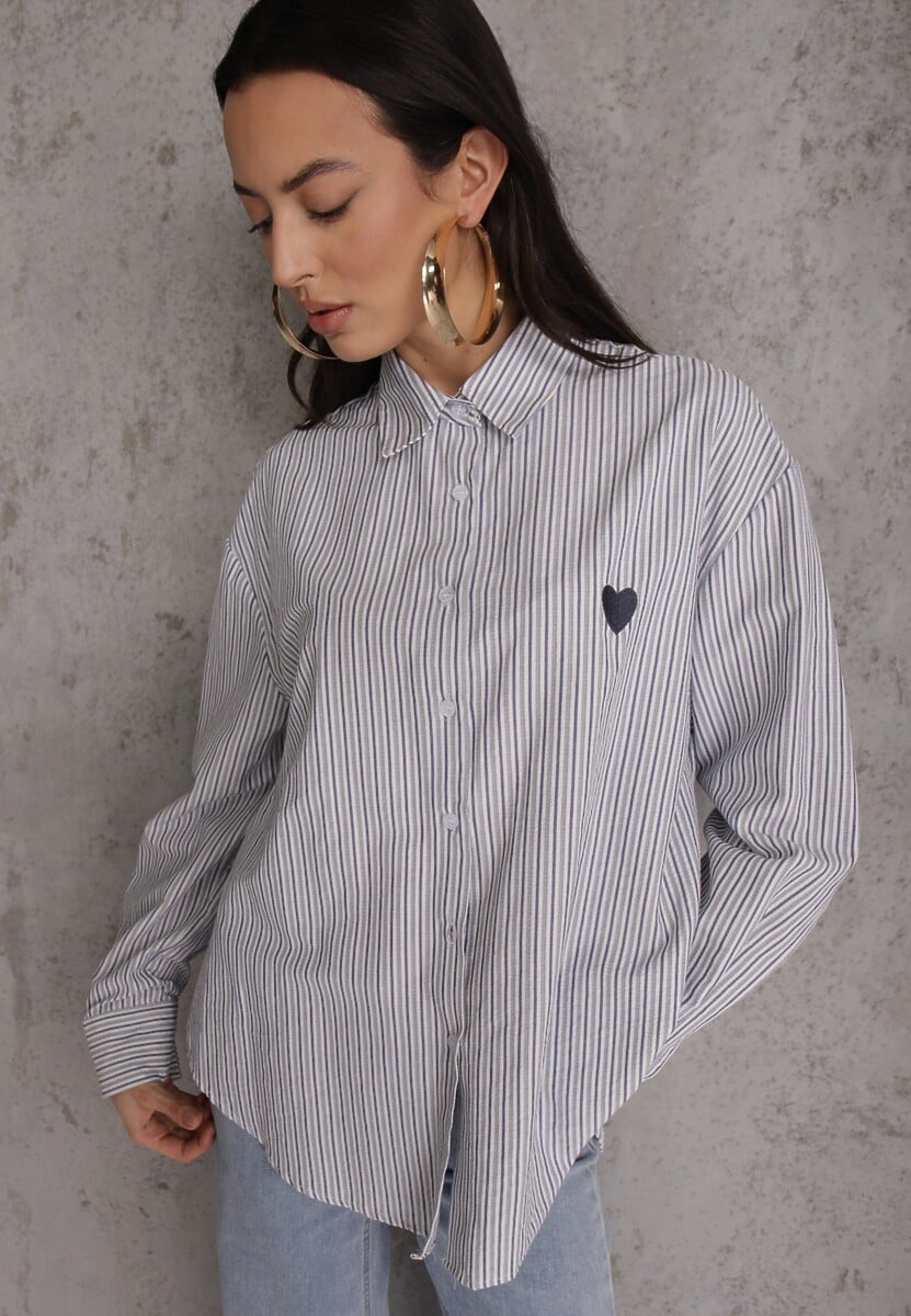 Niebieska Koszula z Bawełną w Paski z Haftowaną Aplikacją Serca Sewrona 2