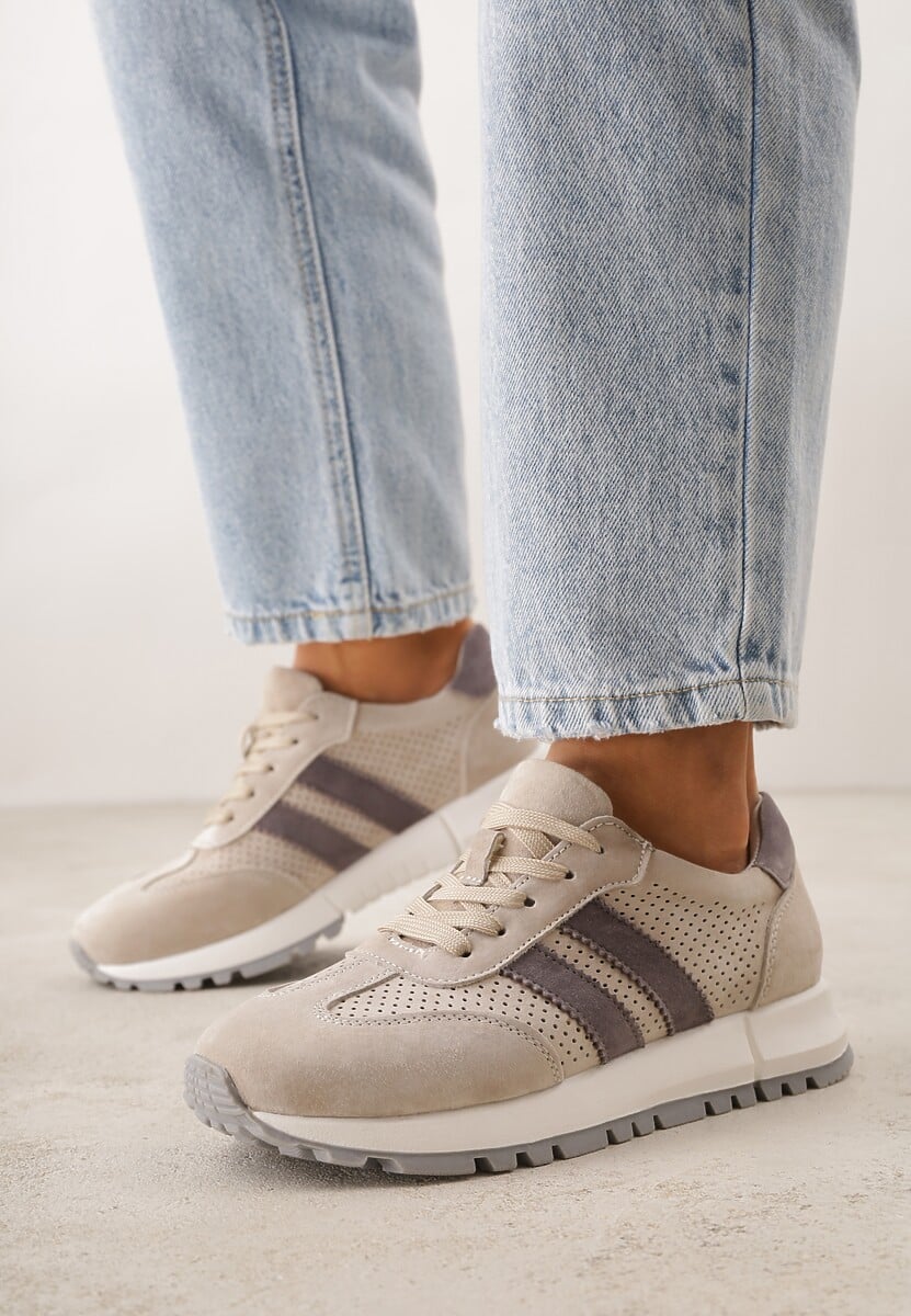 Jasnobeżowe Sneakersy z Zamszu Naturalnego z Ozdobnymi Paskami i Perforacją Ravinelle 2