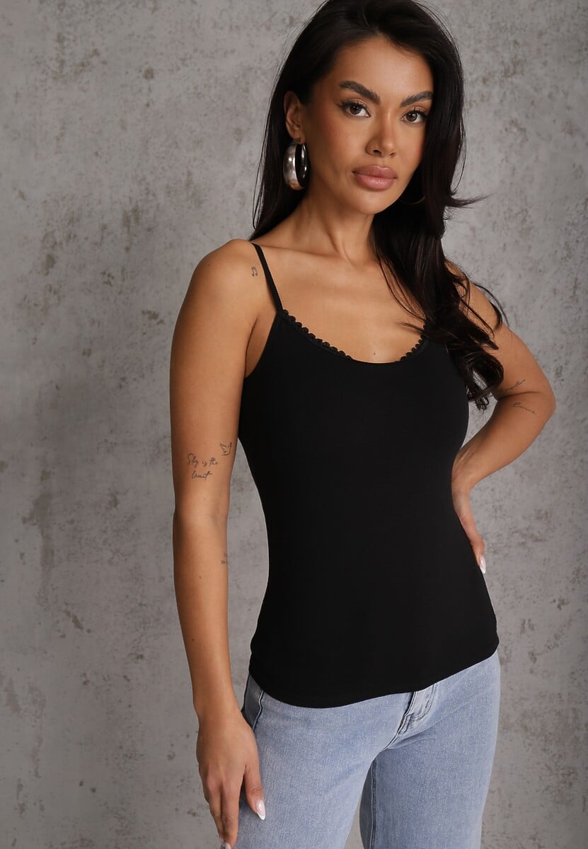 Czarny Bawełniany Top Bieliźniany z Koronką przy Dekolcie Berinda 1