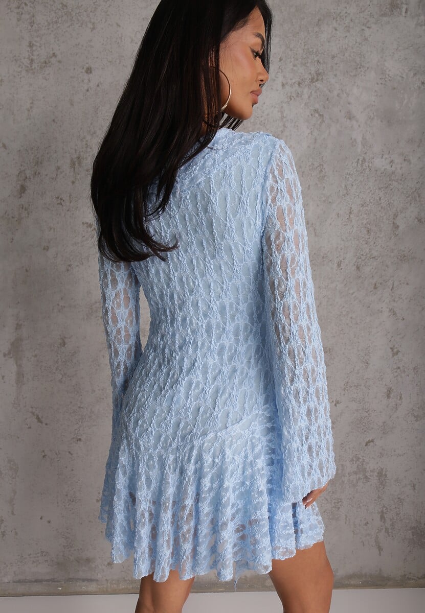 Niebieska Eteryczna Sukienka z Koronki z Falbankami i Wiązaniem Dianatta 3