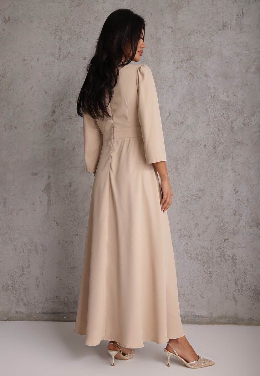 Beżowa Elegancka Sukienka o Kopertowym Kroju Zdobiona Aplikacją w Talii Zilendra 3
