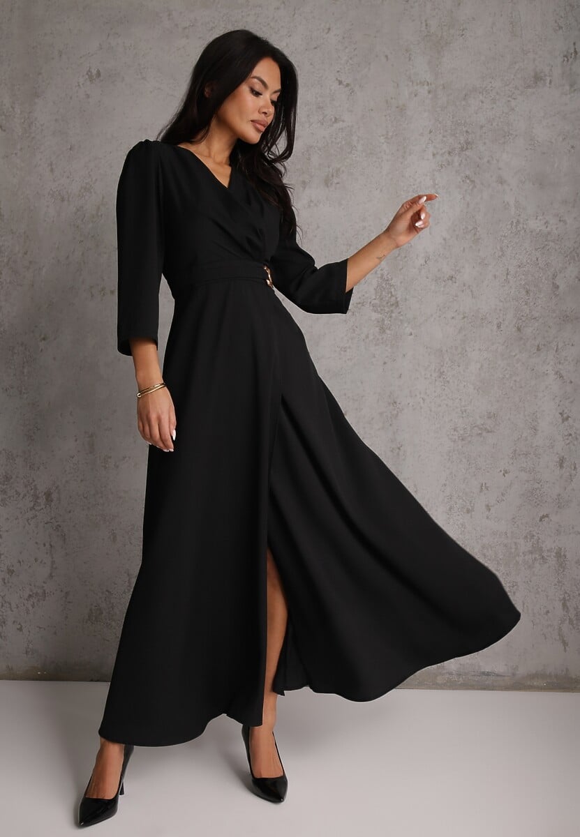 Czarna Elegancka Sukienka o Kopertowym Kroju Zdobiona Aplikacją w Talii Zilendra 2