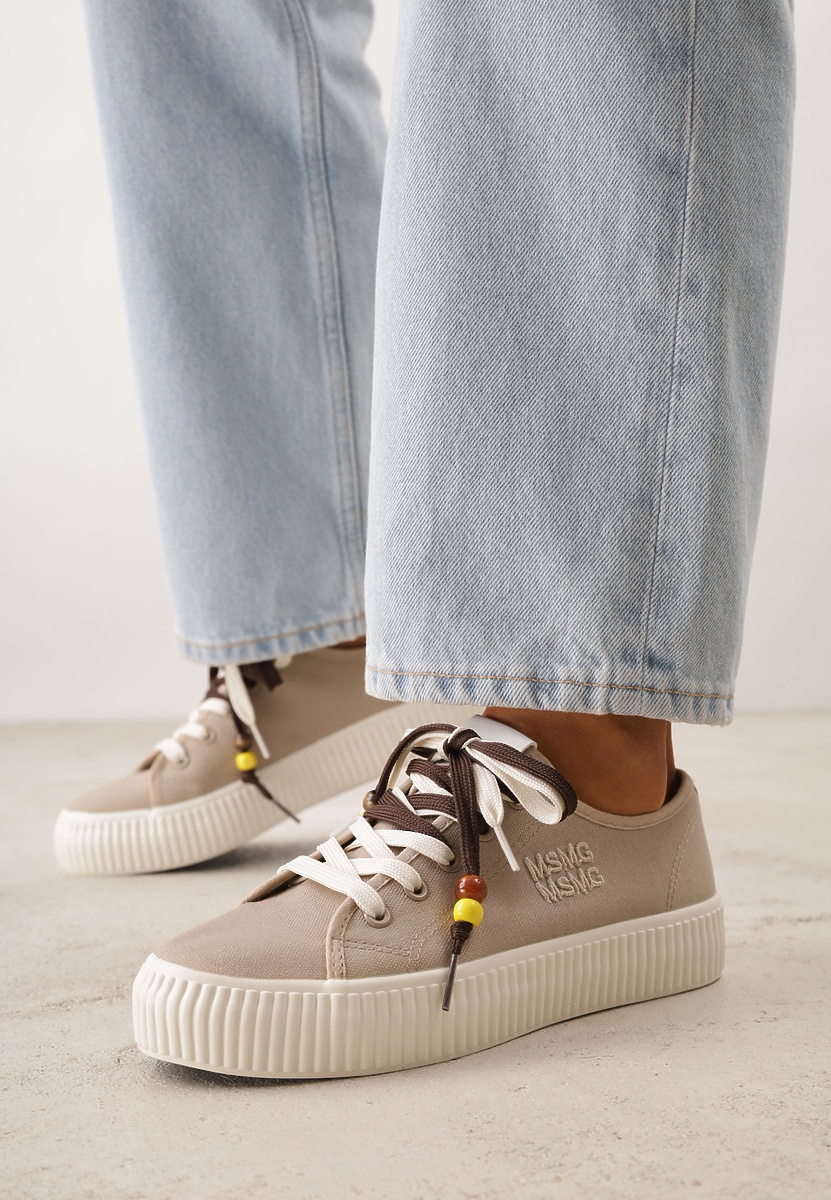 Beżowe Niskie Trampki z Podwójnymi Sznurówkami na Tłoczonej Platformie Astedella 2