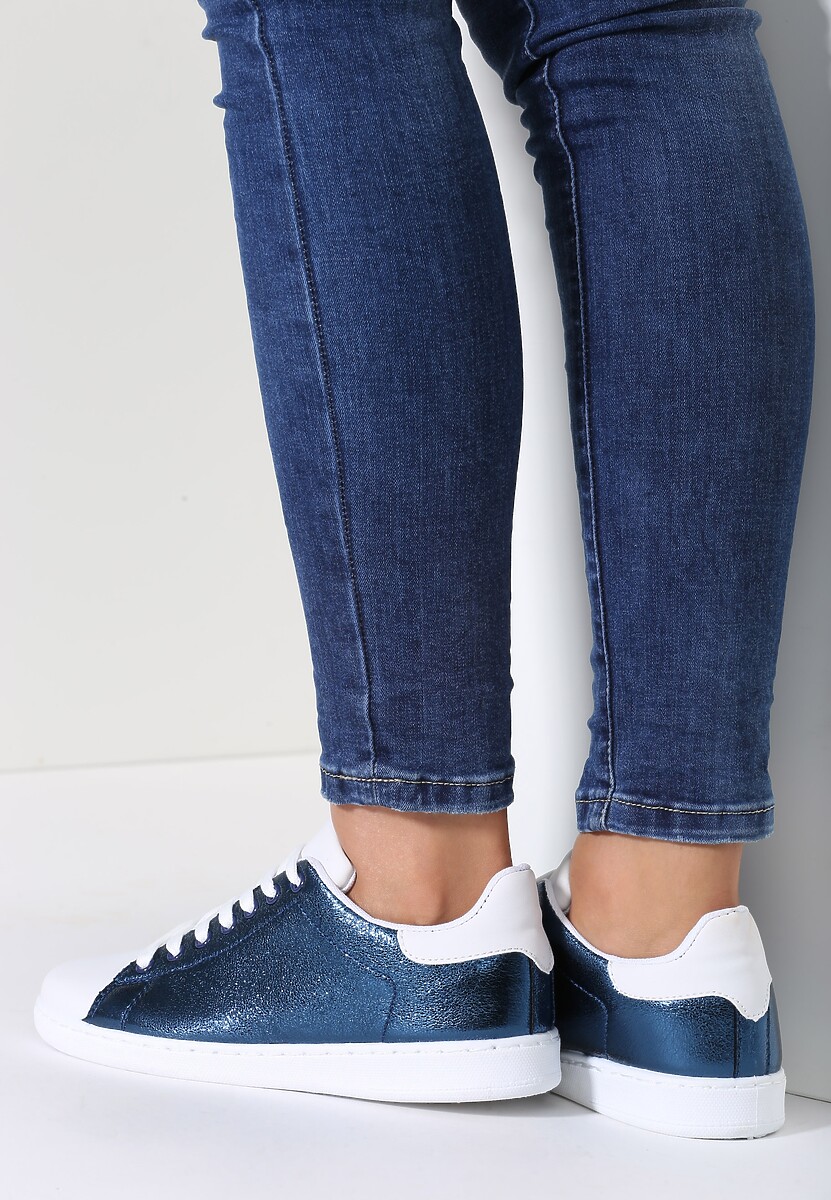 Granatowe Buty Sportowe Wanderer 2