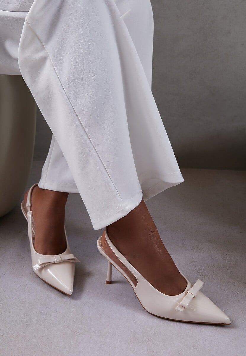 Beżowe Lakierowane Sandały Szpilki Vices Typu Slingback z Kokardą Dorozia 1