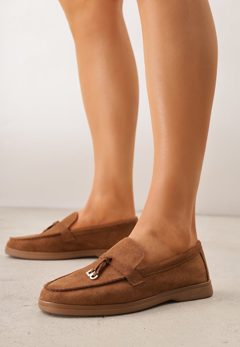 Jasnobrązowe Mokasyny VICES Casualowe ze Skórzaną Wkładką i Metalowymi Ozdobami Dinsmore 2