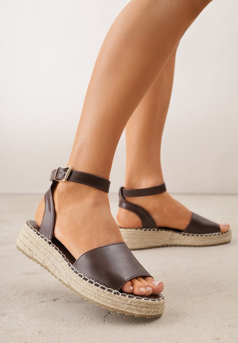 Ciemnobrązowe Sandały VICES na Plecionej Platformie z Zapięciem na Pasek z Klamrą Evimoni 1