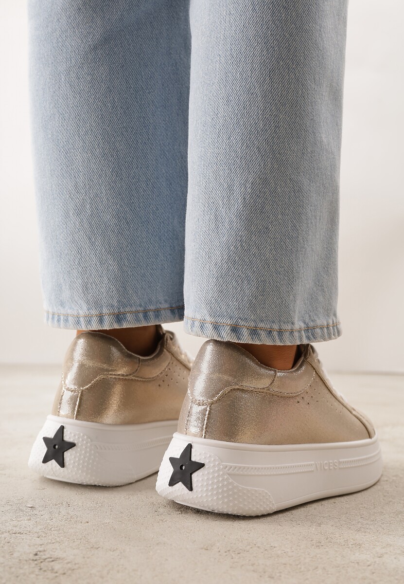 Złote Sneakersy VICES Ozdobione Gwiazdą i Błyszczącą Wstawką Oranatta 3