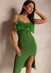Zielona Sukienka Dopasowana z Piórkami przy Dekolcie Lefouto