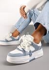 Biało-Niebieskie Sneakersy na Platformie z Zawieszką Misiem Arialbe