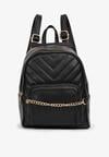 Czarny Plecak Ozdobiony Łańcuszkiem i Pikowaniem Kolaggia