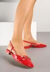 Czerwone Sandały Lakierowane Slingback Ozdobione Metalową Aplikacją Sonoriana