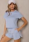 Jasnoniebieski Bawełniany T-shirt o Fasonie Cropped Galionela