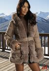 Ciemnobeżowa Kurtka o Taliowanym Kroju z Paskiem Kapturem i Futerkiem Ranalia