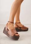 Brązowe Sandały na Platformie i Koturnie z Nitami po Bokach Zaehesh