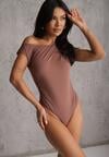 Brązowe Body o Asymetrycznym Kroju z Marszczeniem Asintlia