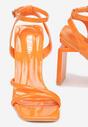 Pomarańczowe Lakierowane Sandały na Słupku ze Sprzączką Siwan