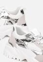Białe Sneakersy Zdobione Animal Printem Walioni
