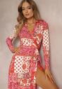 Różowa Sukienka Maxi z Głębokim Dekoltem i Materiałowym Paskiem Krelare