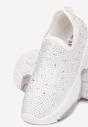 Białe Wsuwane Sneakersy Zdobione Drobnymi Cyrkoniami Alitria