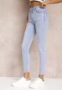 Jasnoniebieskie Jeansy Skinny z Efektem Push Up i Przetarciami Kelyna