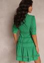 Zielona Taliowana Sukienka z Zabudowanym Dekoltem i Koronkowymi Wstawkami Locammi