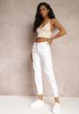 Białe Jeansy Mom Fit High Waist z Dziurami Daisylee