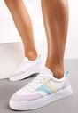 Sneakers Alb-Violet cu Talpă Plată și Cusături Colorate Niomie