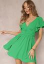 Zielona Rozkloszowana Sukienka Mini z Kopertowym Dekoltem i Marszczeniem w Talii Bellasta