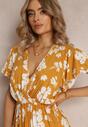 Rochie galbenă mini din viscoză cu flori și decolteu în V Irimette