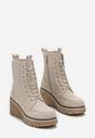 Botine Bej Cu Siret Pe Platforma Sevese