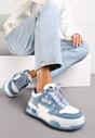Biało-Niebieskie Sznurowane Sneakersy na Niskiej Platformie Ozdobione Naszywkami Pixila