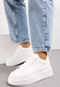 Białe Sznurowane Sneakersy na Niskiej Platformie z Imitacji Skóry Ajanfa