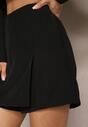 Czarne Szorty Imitujące Spódniczkę Mini z Rozcięciem Kalvire